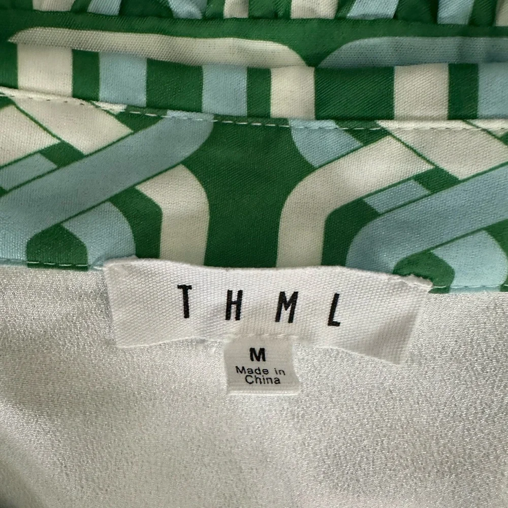 THML Green Geometric Button-Up Blouse - Picture 4 of 5